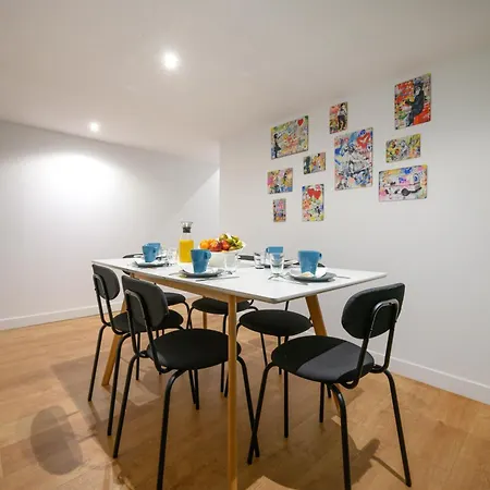 Le Louvre - Premium - Wifi - Balcon & Parking Apartament