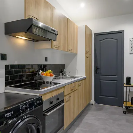 Апартаменты Le Louvre - Premium - Wifi - Balcon & Parking