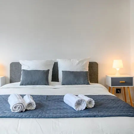 Le Louvre - Premium - Wifi - Balcon & Parking Апартаменты Ланс